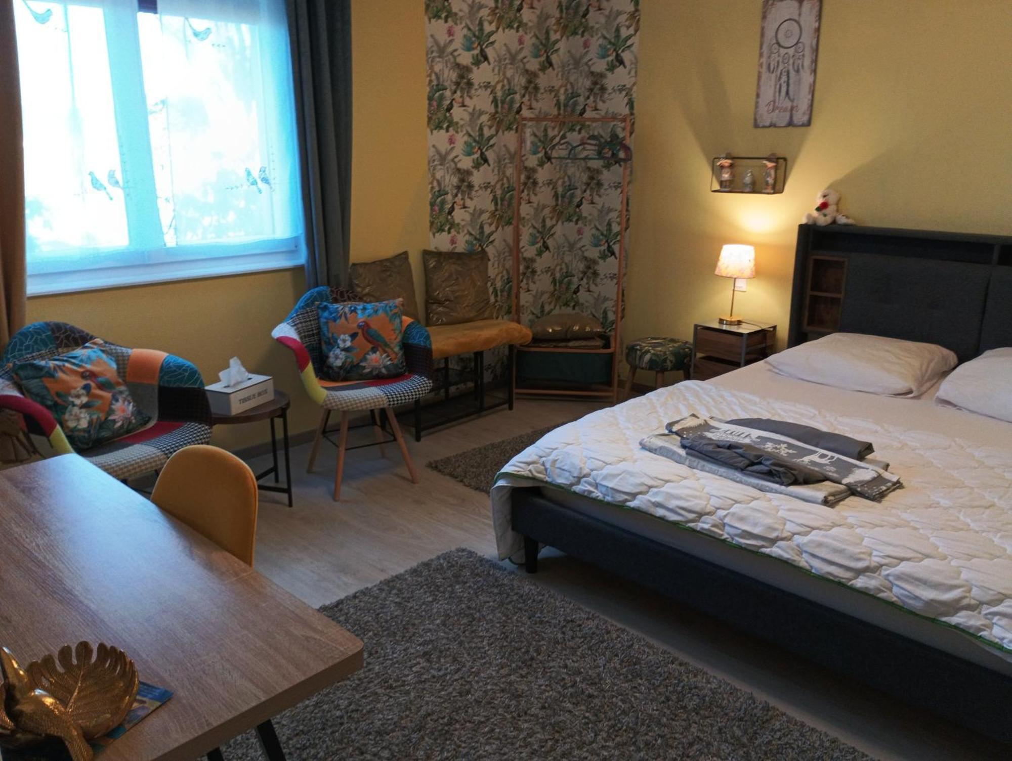 Chambres D'Hotes De L'Avison Bruyeres 객실 사진